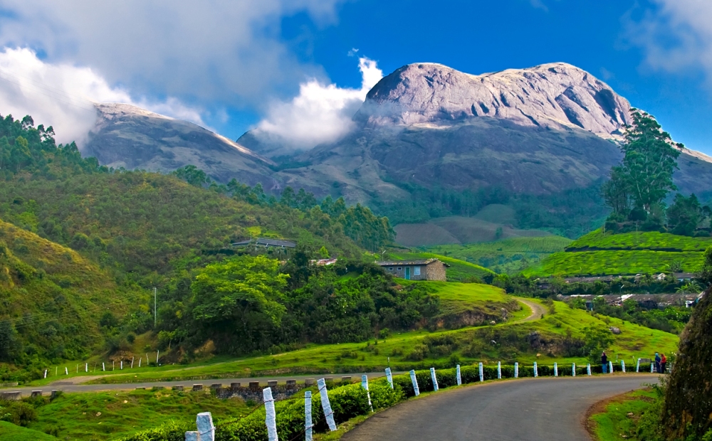 Munnar honeymoon destinations in India