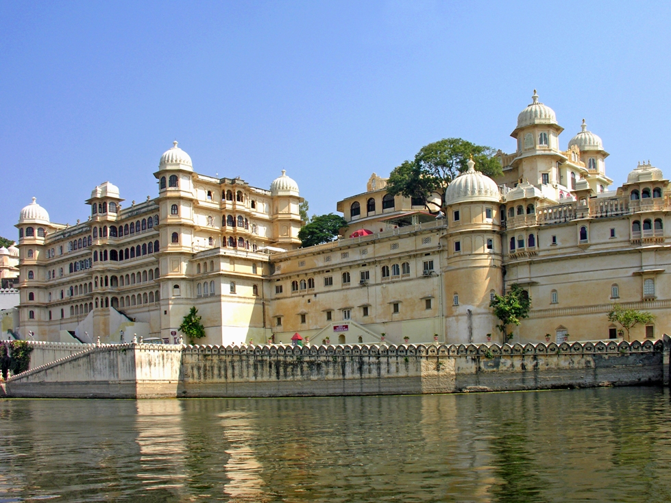 Udaipur honeymoon destinations in India