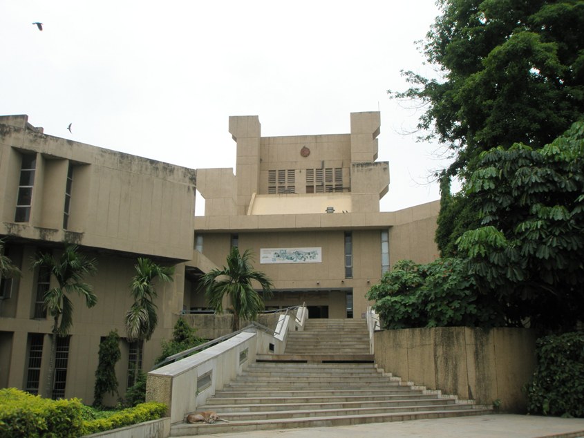 Nehru Science Centre Tourist Places in Mumbai