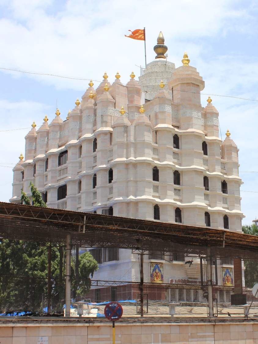 Siddhivinayak Temple Tourist Places in Mumbai