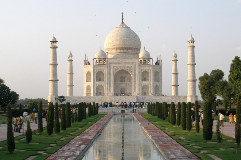 Taj Mahal, Agra Tourist Places in Uttar Pradesh