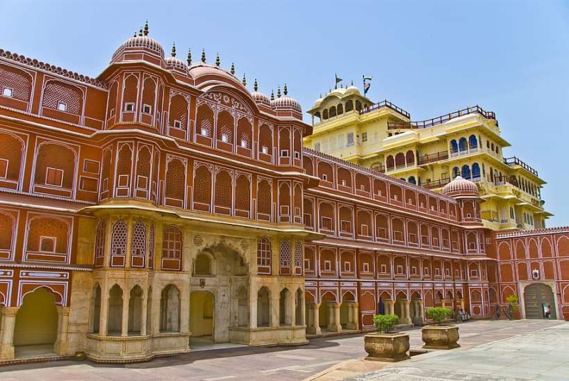 The Majestic Grandeur of Jaipur Tourist Places in North India