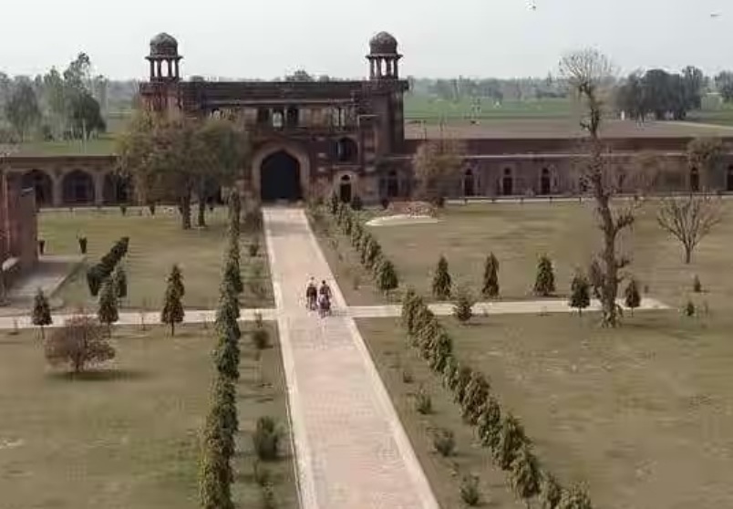 Ludhiana Fort Tourist Places in Ludhiana