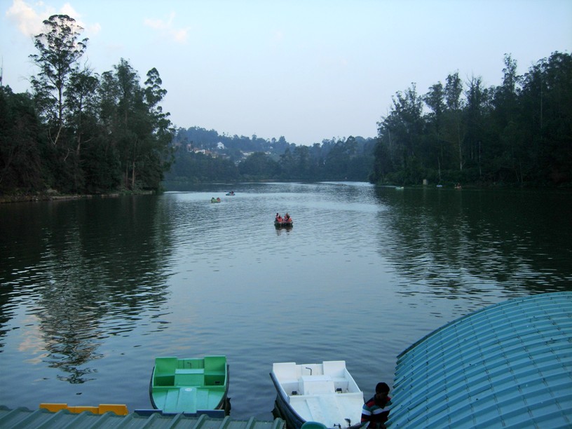 Ooty Lake Tourist Places in Ooty